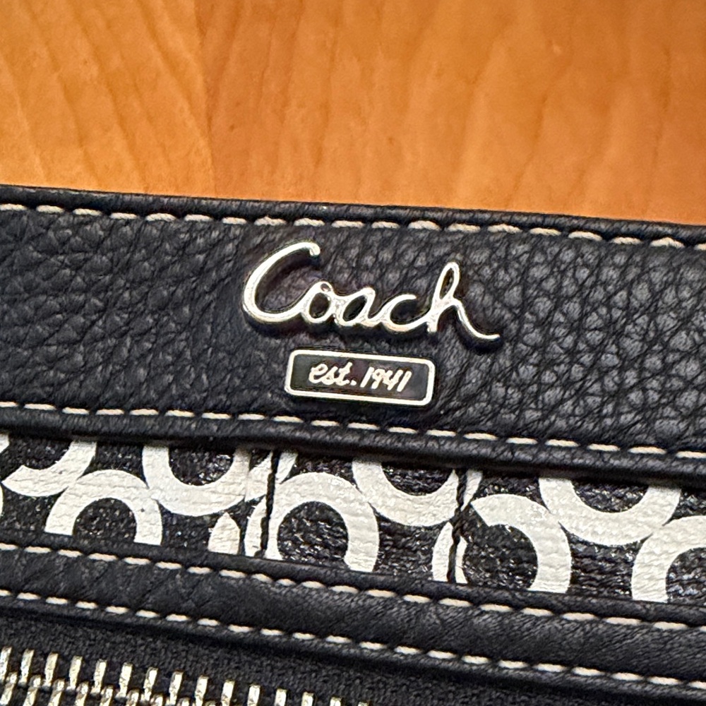 Coach Signature Wristlet - Picture 3 of 11